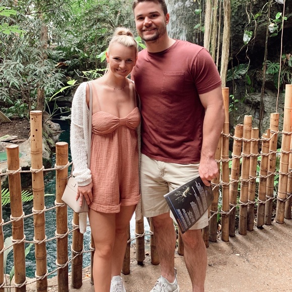 Princess Polly Playsuit Rose - Size SMALL - Picture 3 of 4